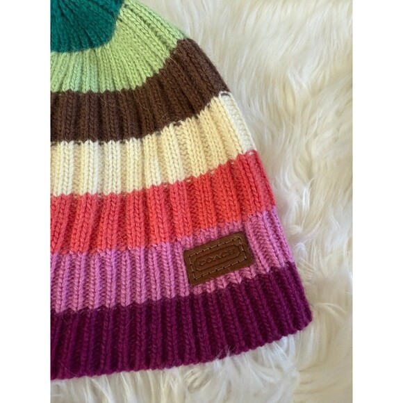 Coach Beanie - Picture 2 of 5
